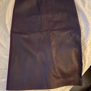 NeimanMarcus Collection Lamb Leather & Ponte Skirt in Black Currant